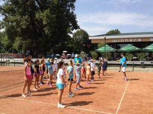 13936633_1720243068228290_626358145_n