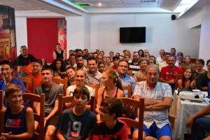 14101665_1727211557531441_437645575_n