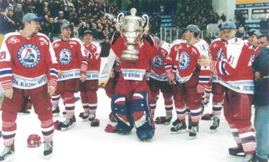 Un avion ce transporta echipa de hochei Lokomotiv Yaroslav s-a prăbuşit: 43 de morţi şi doi supravieţuitori