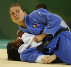 Alina Dumitru şi Corina Căprioriu, învingătoare la Cupa Europeană de la Hamburg