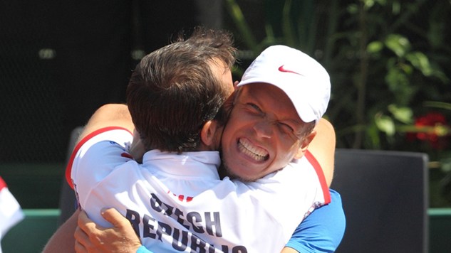 Berdych duce Cehia în finala Cupei Davis