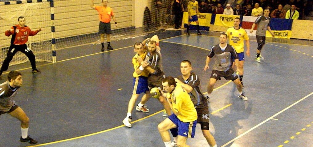 Știința Municipal Bacău, învinsă în Cupa EHF