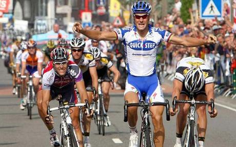 Omega și Specialized, aur mondial pe echipe