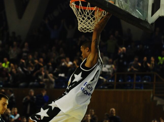 ”U” Mobitelco pierde la Oradea!