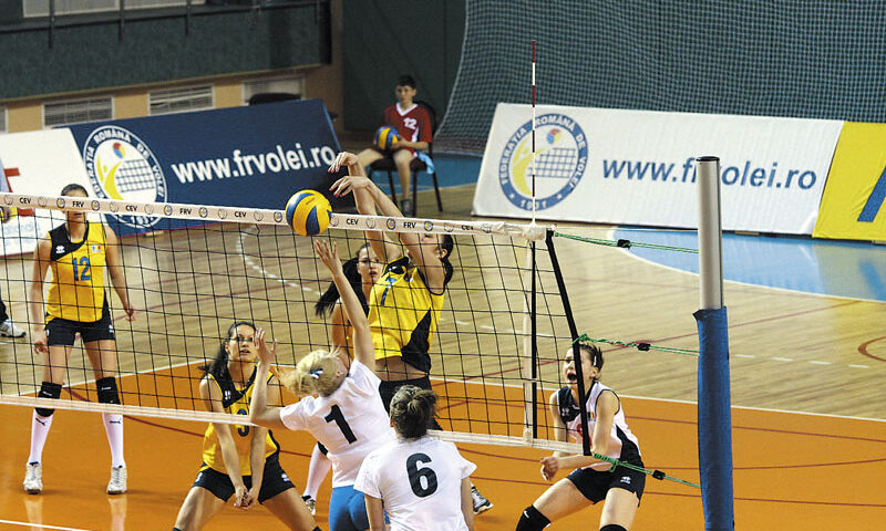 CS Remat Zalău şi CSV 2004 Tomis Constanţa, campionii României