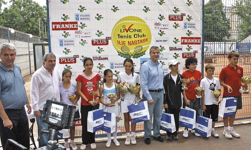 Se anunţă cod roşu de prostie!