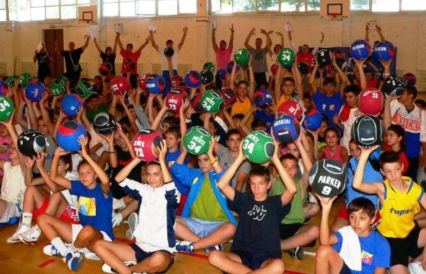 Se reia programul “Performbaschet, un pas înainte”