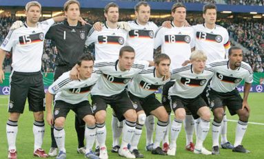 Prime de câte 300.000 de euro pentru fiecare fotbalist din naţionala Germaniei, în cazul câştigării Euro-2012