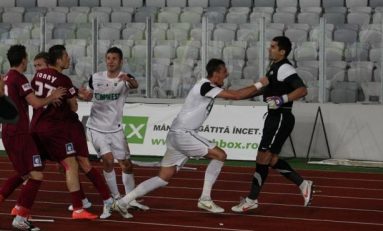Universitatea Cluj - CFR Cluj, întrerupt din cauza incidentelor din teren