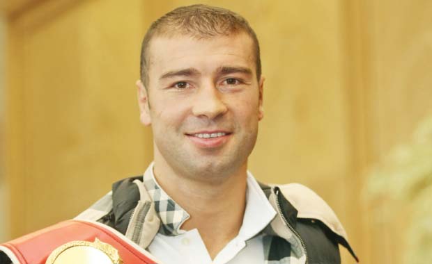 Lucian Bute, cetăţean canadian