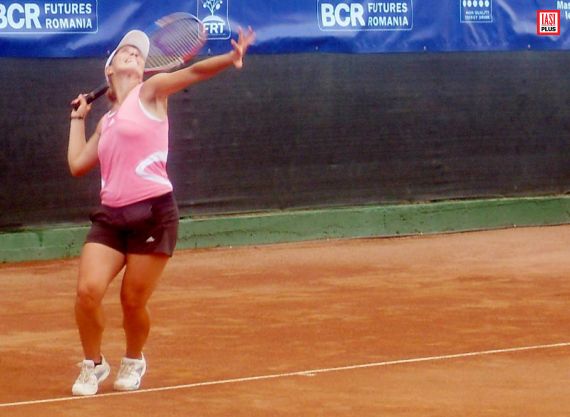 Mădălina Gojnea, în turul doi la Olomuc