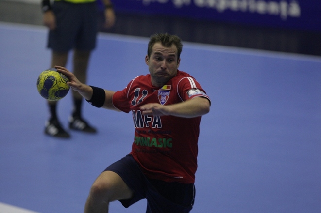 Steaua, victorie la masa verde cu Portovik!