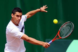 Victor Hănescu, calificat în optimile turneului de la Buenos Aires