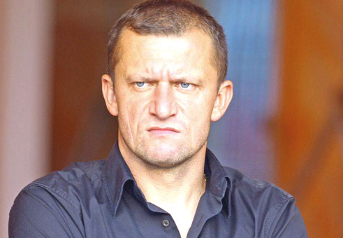 Distincţii UEFA pentru Hagi, Popescu, Dorinel Munteanu şi Boloni