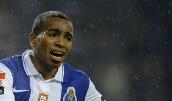 Chelsea l-a transferat pe Alvaro Pereira de la Porto