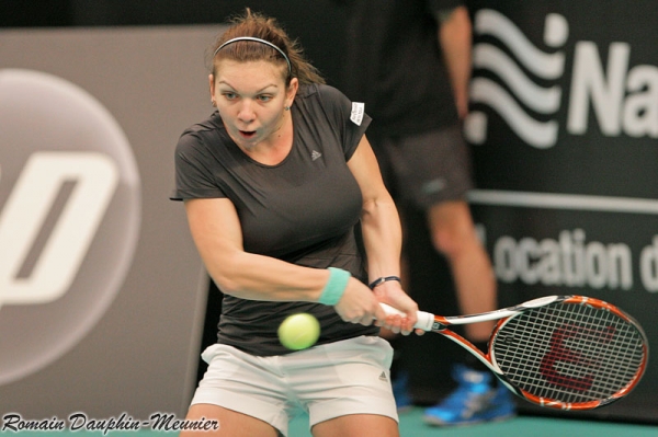 Simona Halep face senzaţie la Australian Open