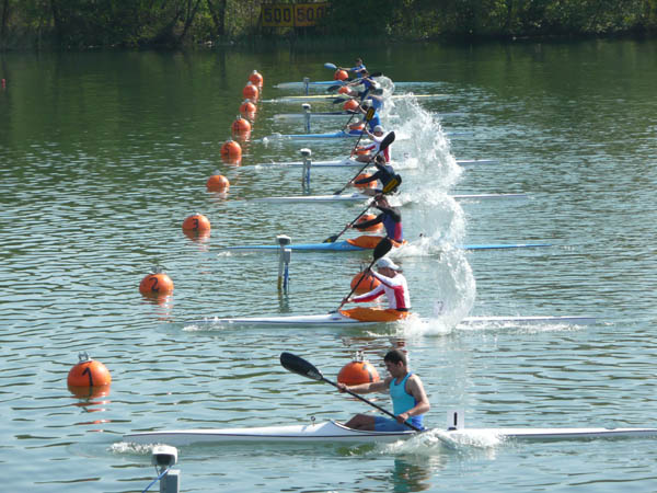 Șase podiumuri europene pentru tinerii români