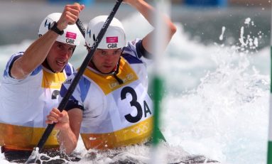 Curs de arbitri internaţionali la kaiac-canoe
