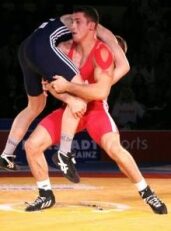 Ştefan Gheorghiţă, medaliat cu bronz la categoria 84 kg, la CE de lupte