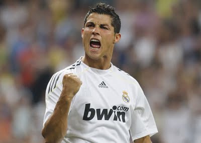 Ronaldo revine pe Old Trafford