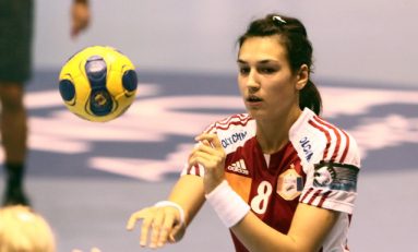 Cristina Neagu, aptă de joc