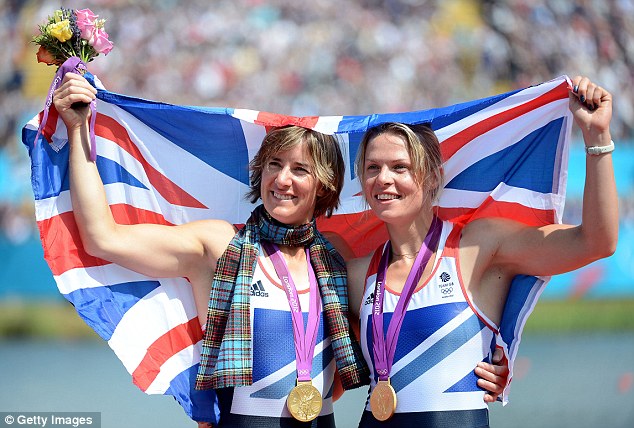 Anglia „a strălucitˮ la dublu vâsle feminin