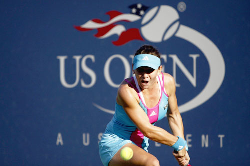 Simona Halep a trimis-o acasă pe campioana de la Roland Garros