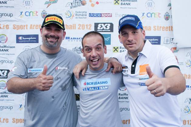 Piloţii au făcut raliu pe terenul de baschet