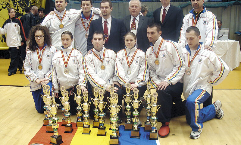 Clubul „Long-Ho“ din Paşcani – istoric