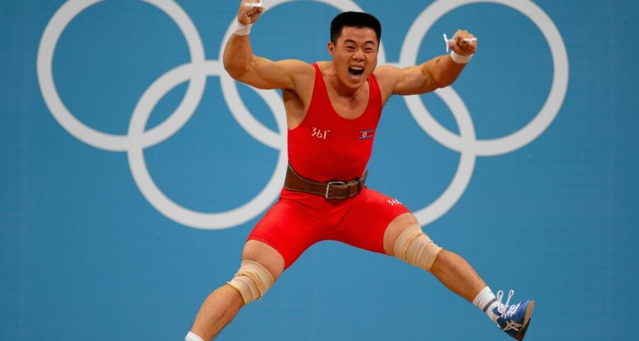 Recorduri în serie în concursul olimpic de haltere