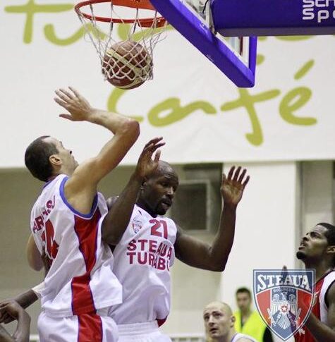 CSA Steaua Turabo – Politehnica Iaşi