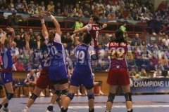 Zvezda - Ferencvaros 30-27 şi Oltchim e în semifinalele Ligii Campionilor