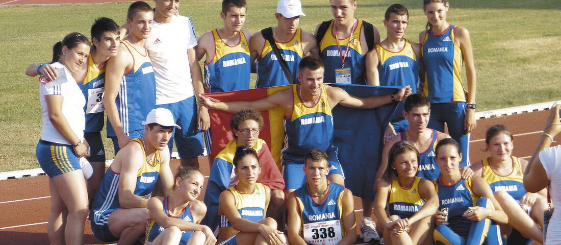 Performanţe pe bandă, în aer liber