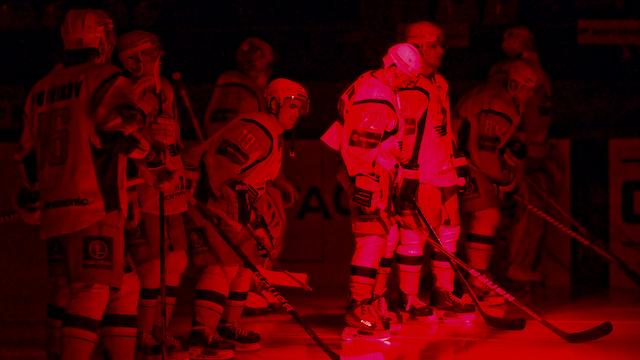 Sibir – Lokomotiv 2-5 în KHL