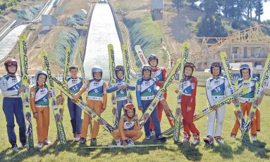 „Când sunt mulţi, puterea creşte şi pista se construieşte!“