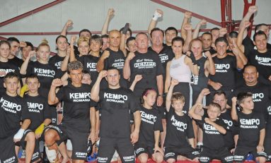 Lotul de kempo, premiat de preşedintele Traian Băsescu