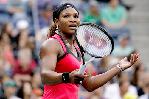 Serena Williams a fost amendată pentru limbaj necorespunzător la adresa arbitrului