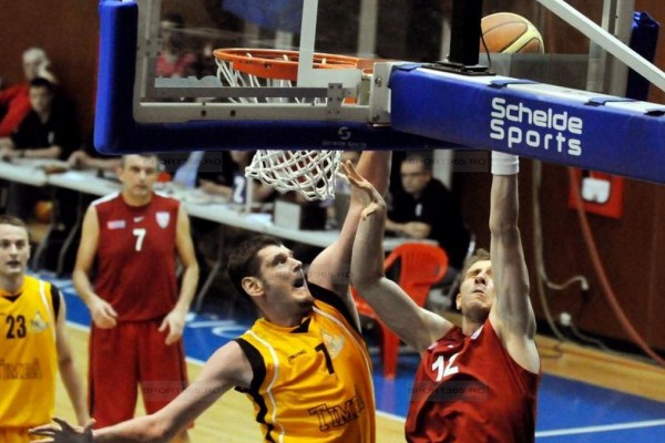 Al patrulea joc în preliminarii pentru baschetbalişti