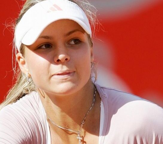 Kirilenko o elimina pe Sharapova!