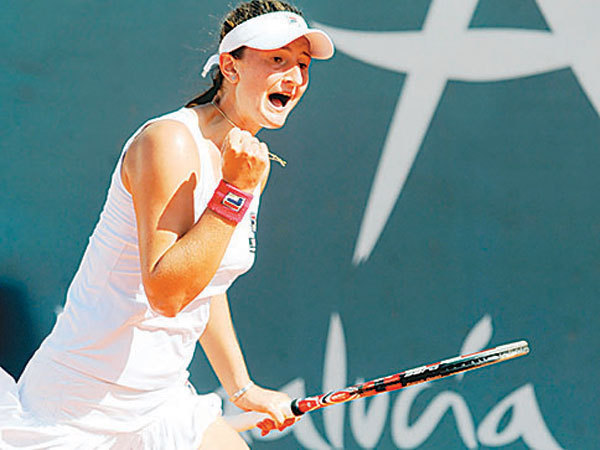 Begu şi Cornet au câştigat finala de dublu la BCR Ladies Open România 2012