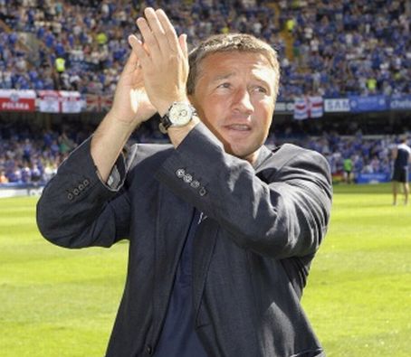 Dan Petrescu este oficial antrenorul lui Dinamo Moscova