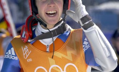 Simon Ammann, liderul Cupei Mondiale!