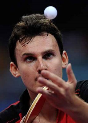 Adrian Crişan s-a calificat în sferturi de finală la tenis de masă