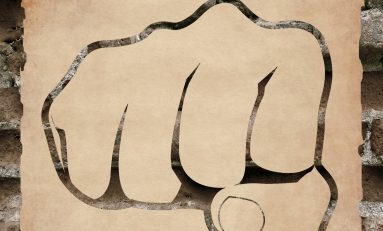 „VOM MERGE PÂNĂ LA CAPĂT... NU NE VOM PREDA NICIODATĂ“ - Winston Churchill