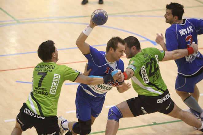 Duelul Steaua – HCM, devansat cu doua saptamani!