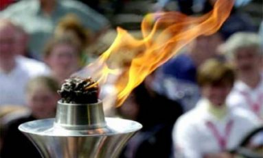 Flacăra olimpică a fost aprinsă în Olympia