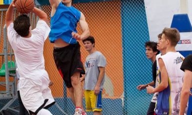 Vedete, spectacol şi mult baschet la Sport Arena Streetball