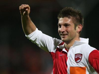 “Cainii”, calificati in semifinale!