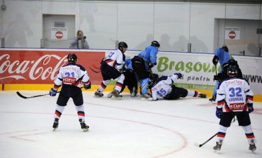 Încep semifinalele CN la hochei