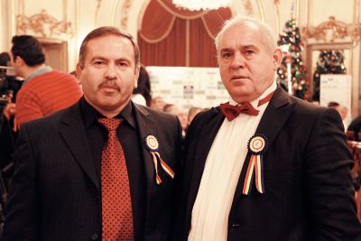 O gală şi-un centenar!